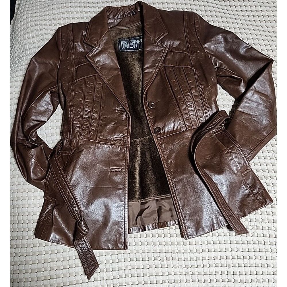 Leather Loft  100% Leather Vintage Brown Jacket 9/10 Belt Buttons Fleece Lining
